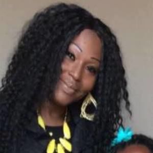 Meet your Posher, Benita